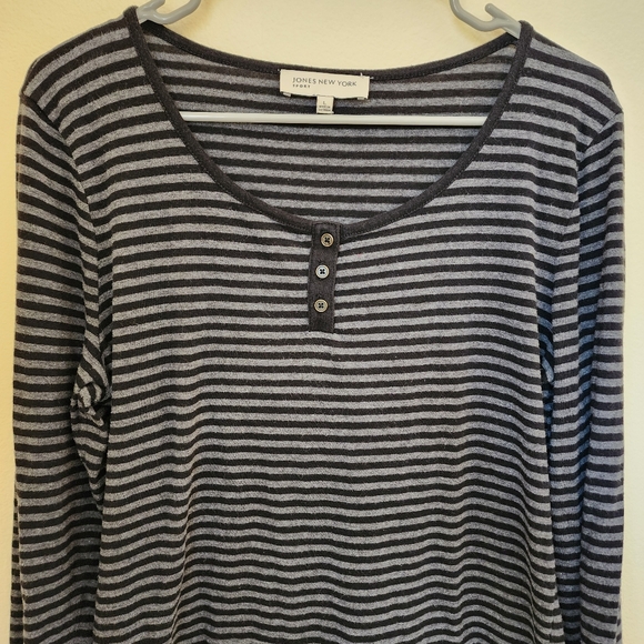 Jones New York Sport Babydoll Henley Shirt Tee Y2K L Black Gray Striped Boho - Picture 3 of 7